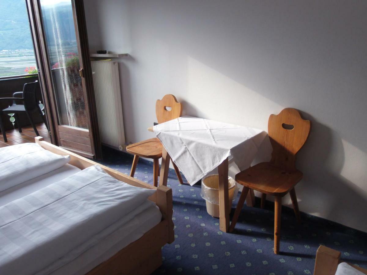 Garni Runggner Traubenhof Hotel Termeno Exterior foto
